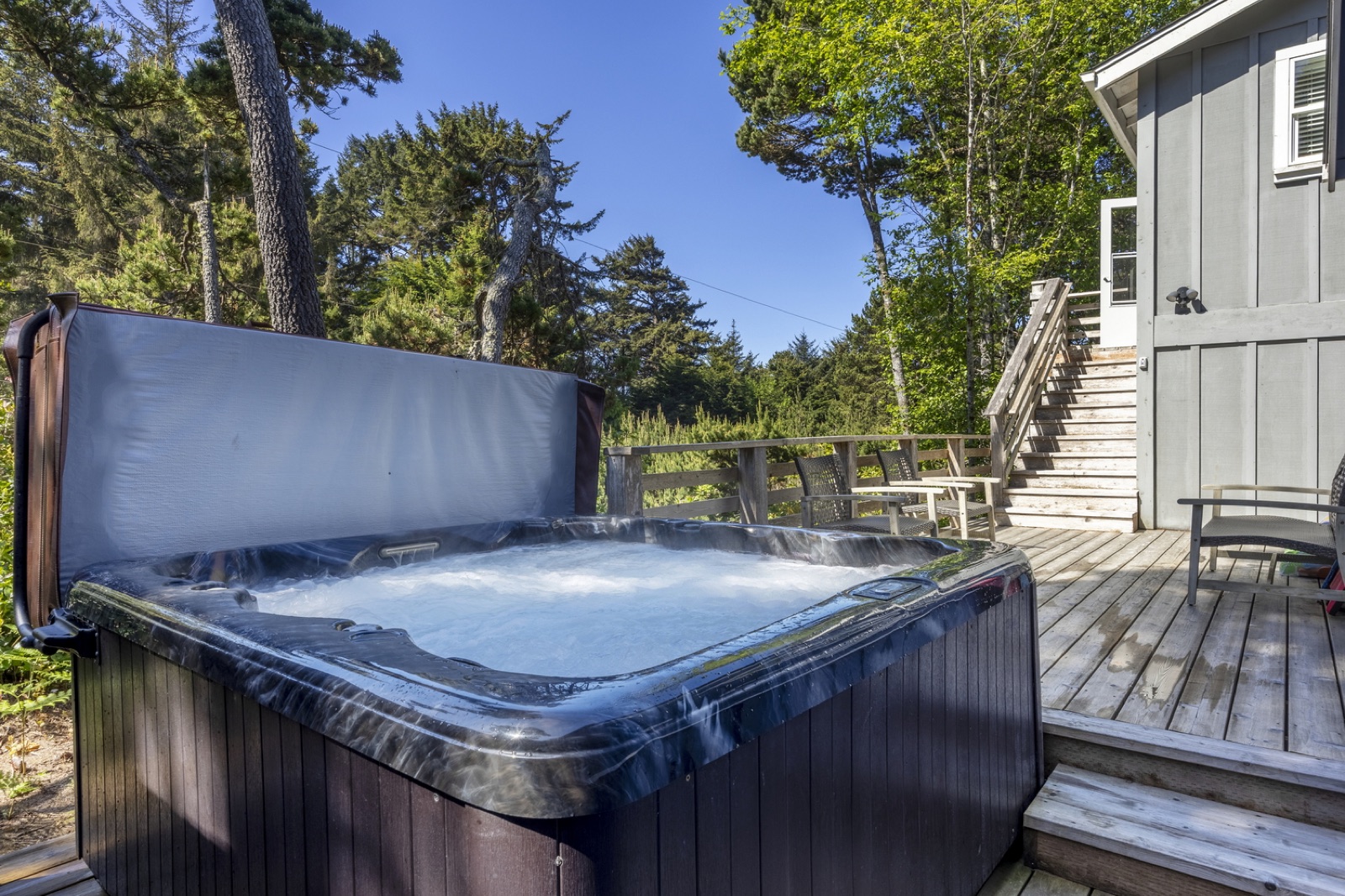 Barefoot Carriage House