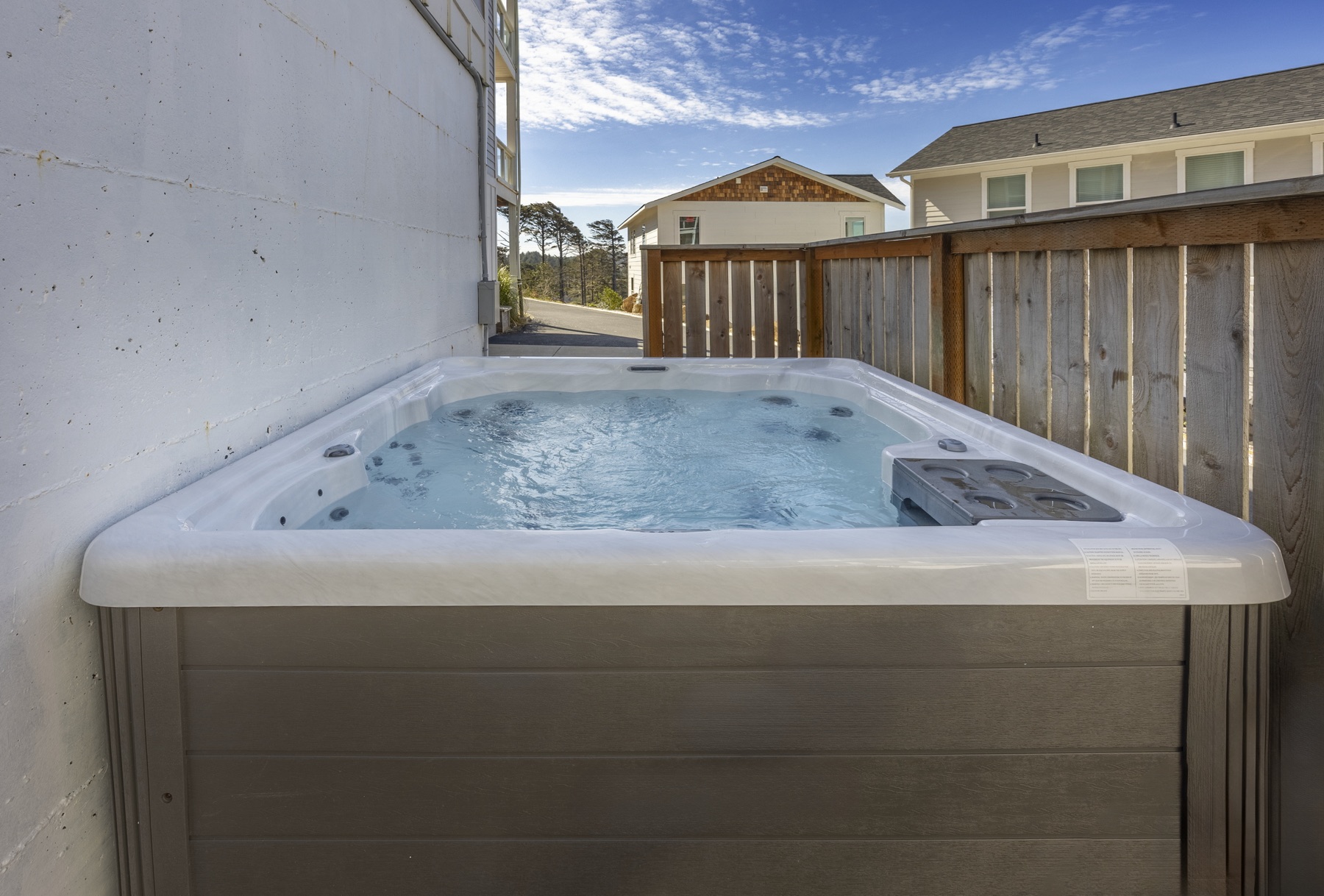 Oregon Coast Vacation Rentals with a Hot Tub
